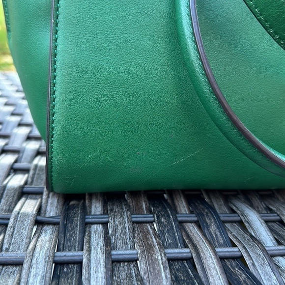 𝅺MICHAEL KORS Hamilton Emerald Green Large Leather Tote Bag - Picture 5 of 16